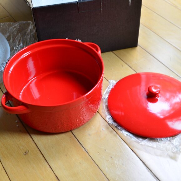 Bruntmor 2-Quart Ceramic Casserole Dish, Red - Picture 6 of 11